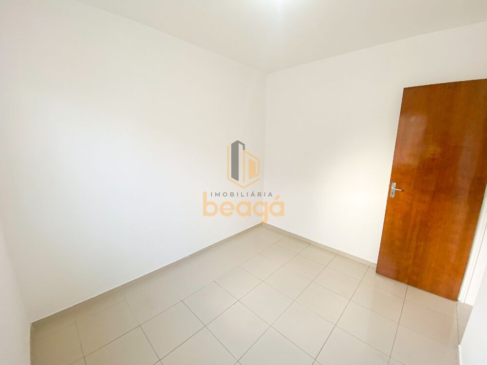 Casa à venda com 3 quartos, 82m² - Foto 21