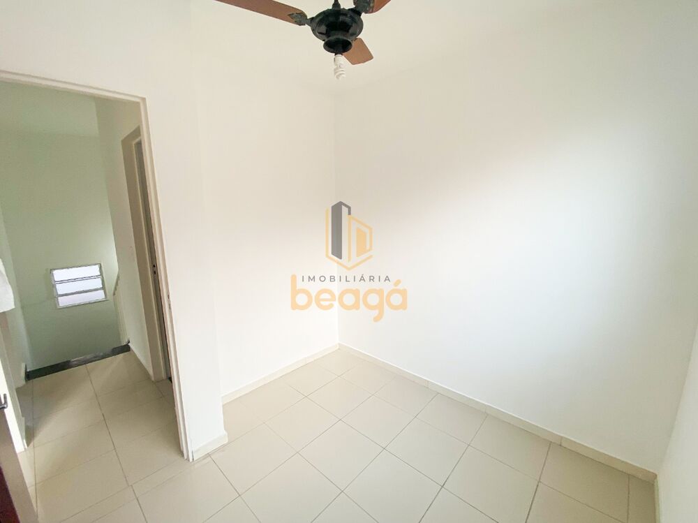 Casa à venda com 3 quartos, 82m² - Foto 23