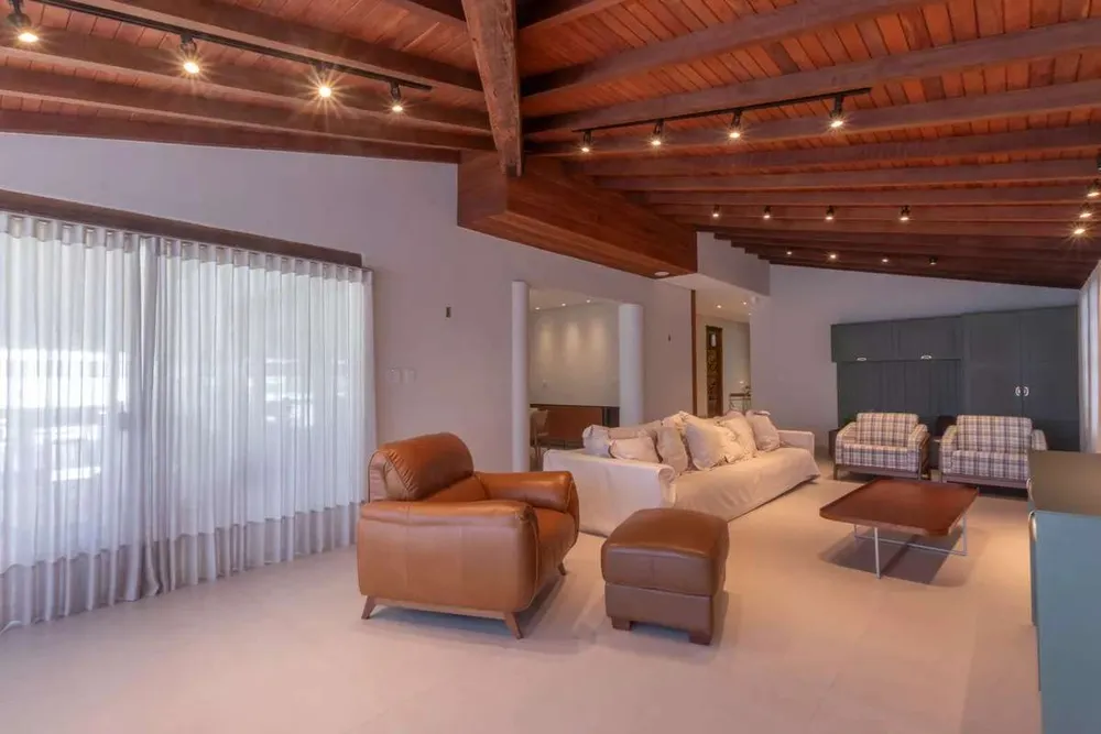 Casa, 5 quartos, 758 m² - Foto 4