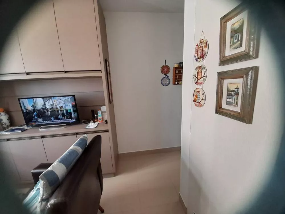 Apartamento à venda com 1 quarto, 40m² - Foto 2