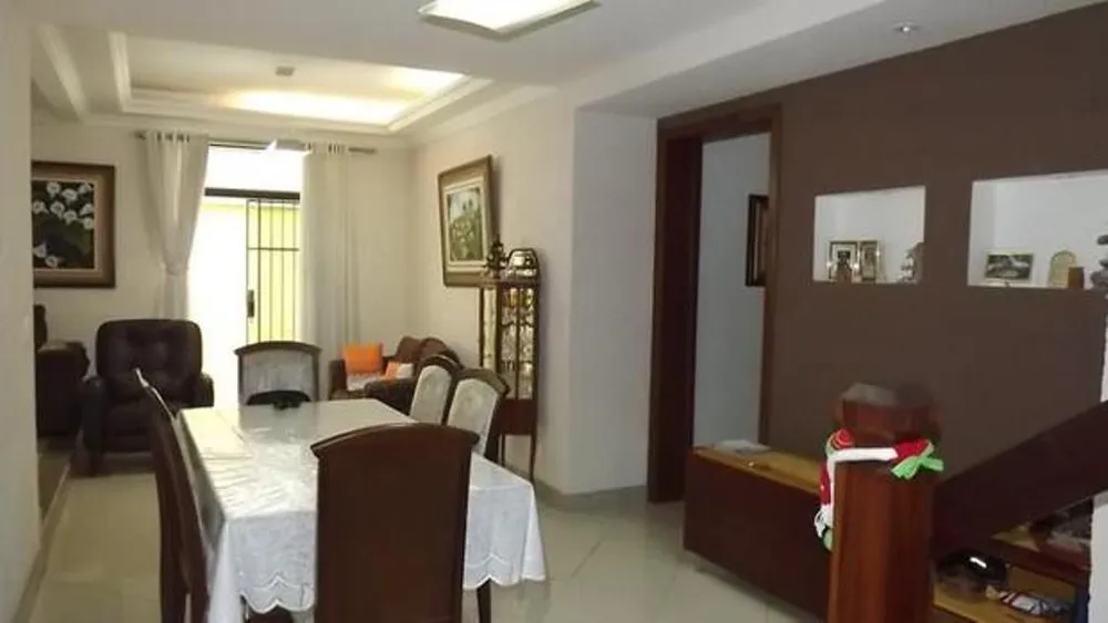 Casa, 3 quartos, 181 m² - Foto 5