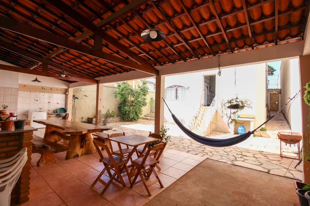 Casa, 5 quartos, 260 m² - Foto 4