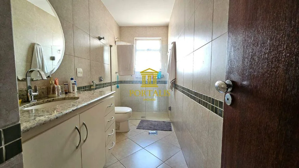 Apartamento, 3 quartos, 136 m² - Foto 10