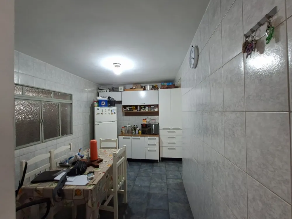 Casa, 2 quartos, 220 m² - Foto 10