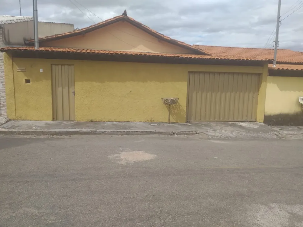 Casa, 2 quartos, 220 m² - Foto 1