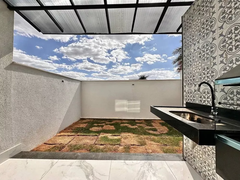 Casa à venda com 3 quartos, 106m² - Foto 11