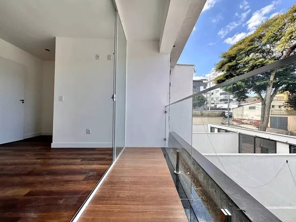 Casa à venda com 3 quartos, 106m² - Foto 18