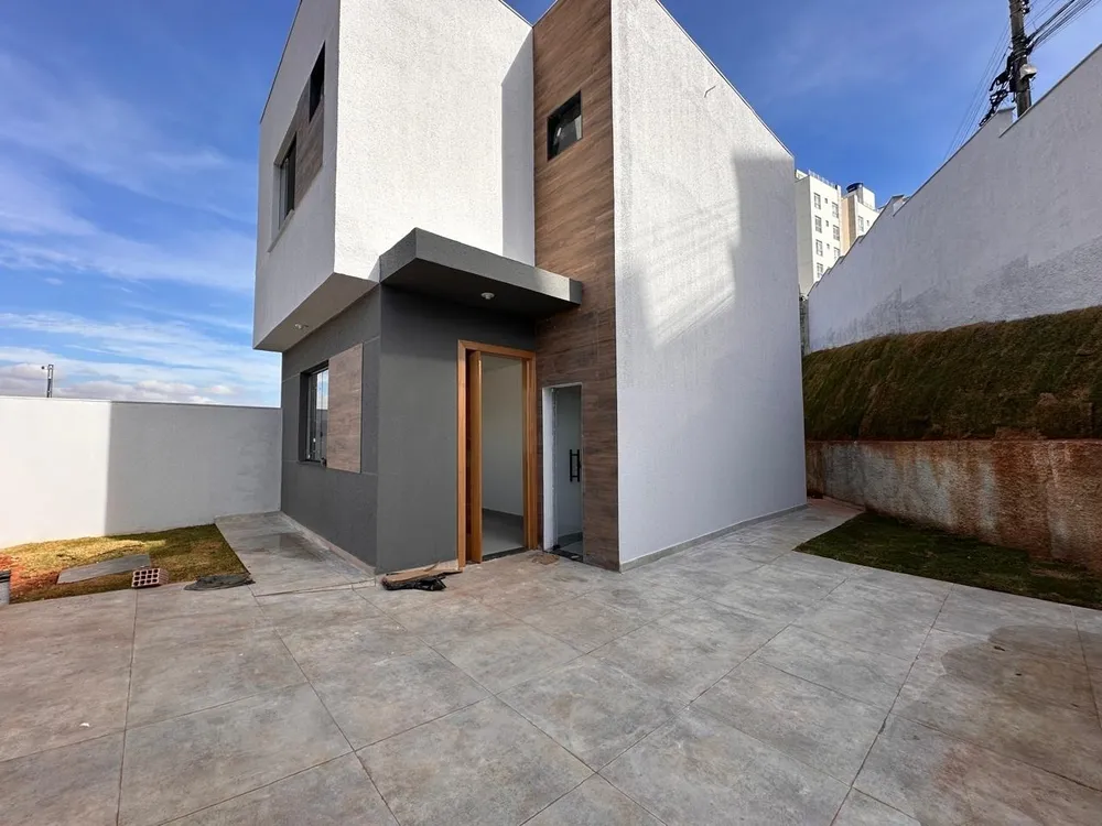 Casa, 3 quartos, 170 m² - Foto 1