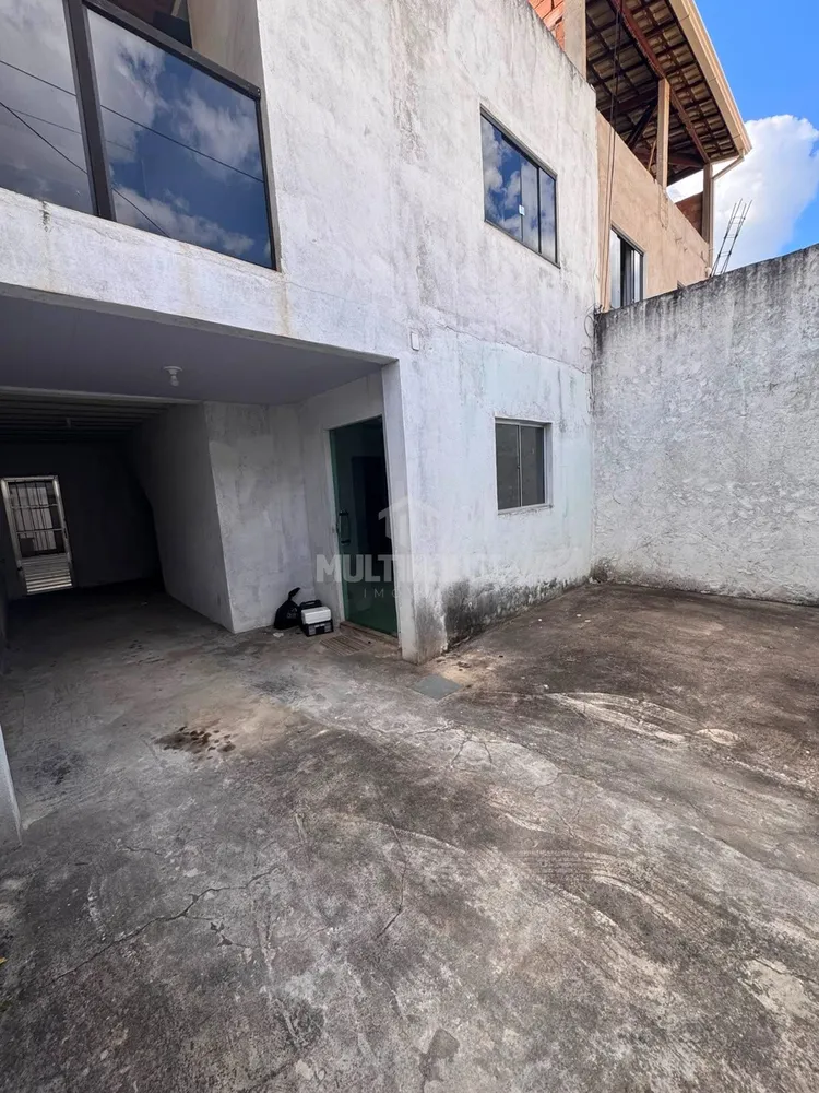 Casa, 4 quartos, 120 m² - Foto 1