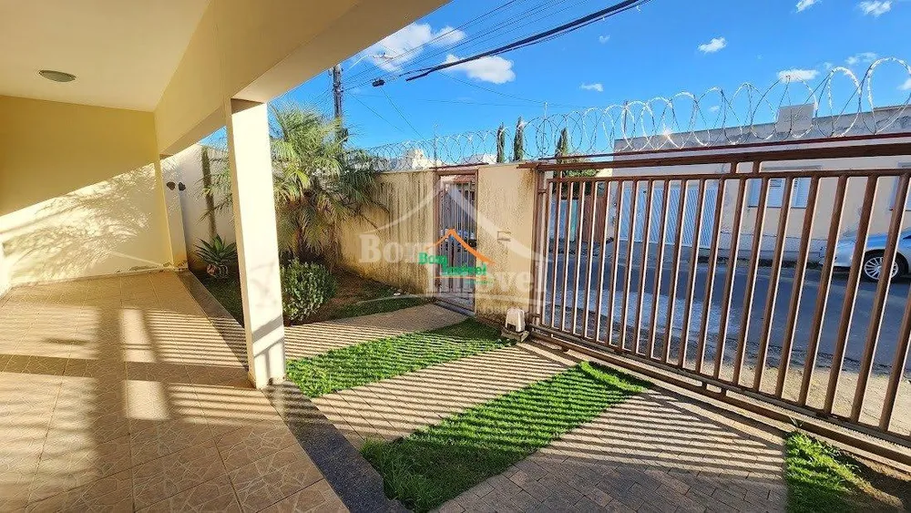 Casa, 2 quartos, 270 m² - Foto 5