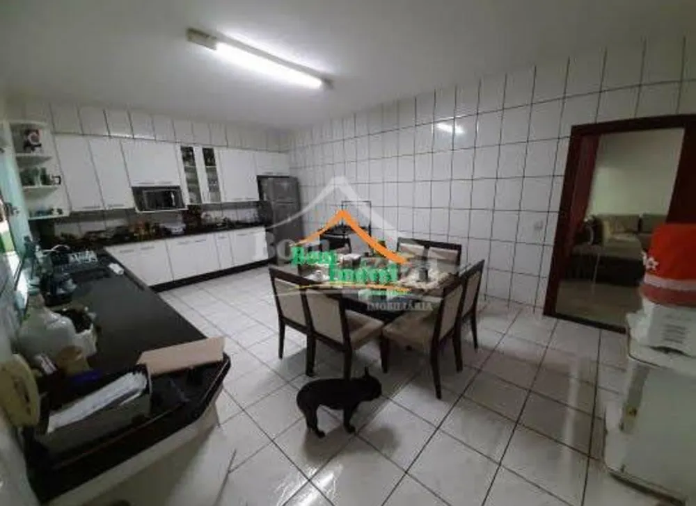Casa, 2 quartos, 270 m² - Foto 12