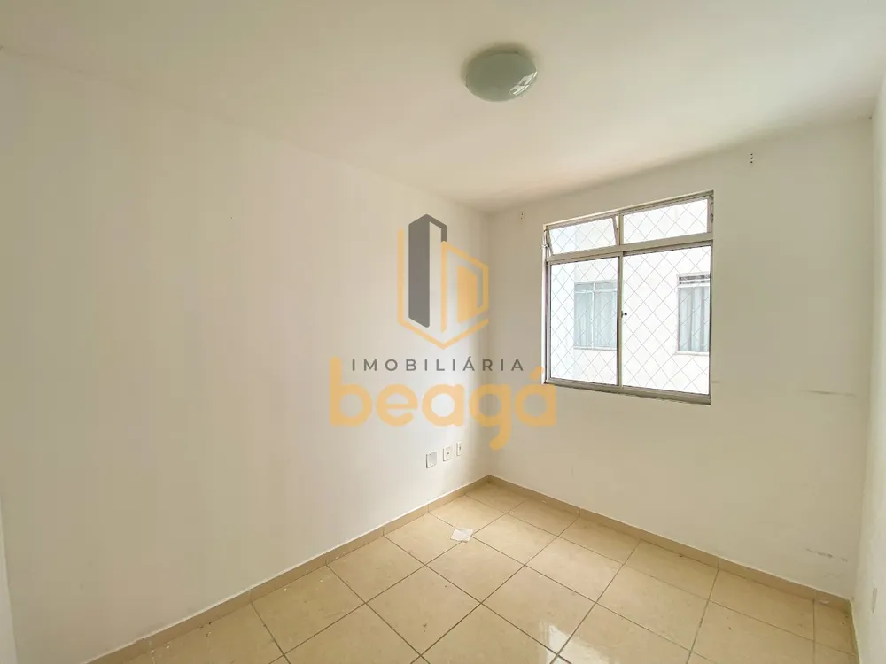 Apartamento, 3 quartos, 72 m² - Foto 2