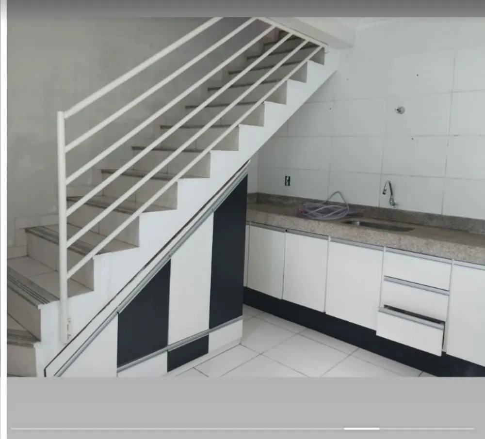 Casa, 2 quartos, 200 m² - Foto 2