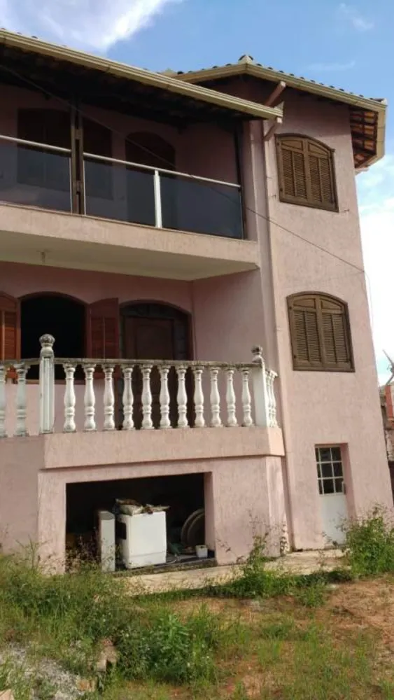 Casa, 3 quartos, 220 m² - Foto 1