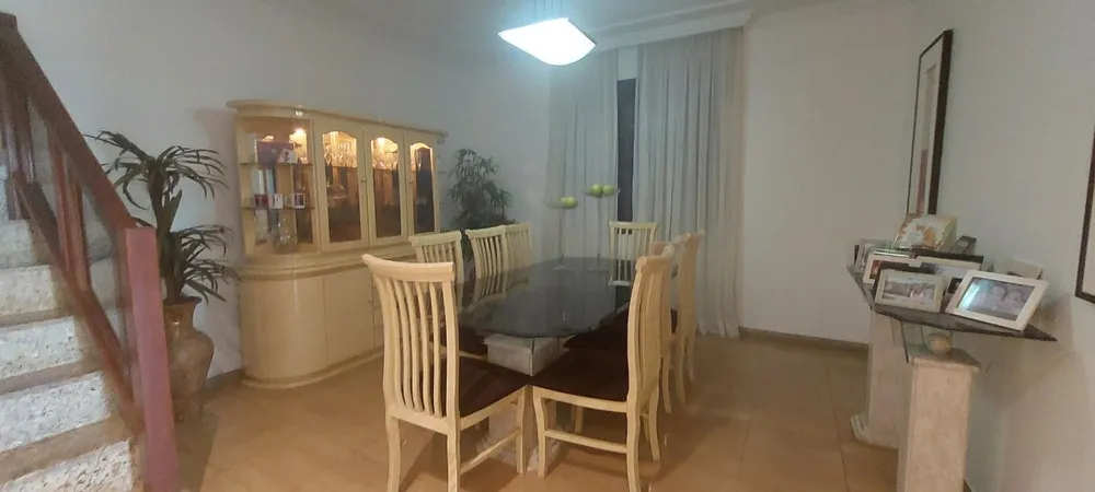 Casa, 4 quartos, 352 m² - Foto 2