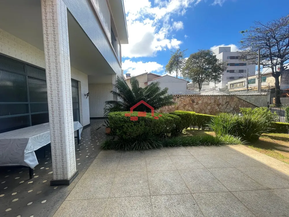 Casa, 4 quartos, 267 m² - Foto 2