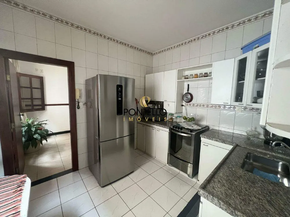 Casa, 4 quartos, 180 m² - Foto 4