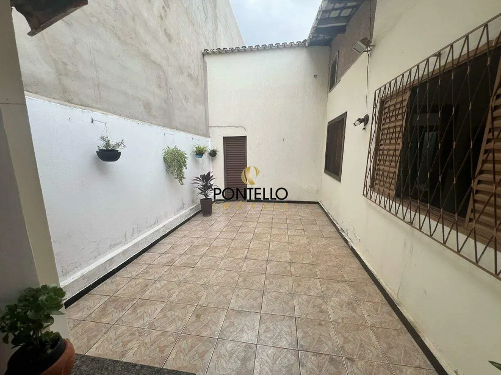 Casa, 4 quartos, 180 m² - Foto 4