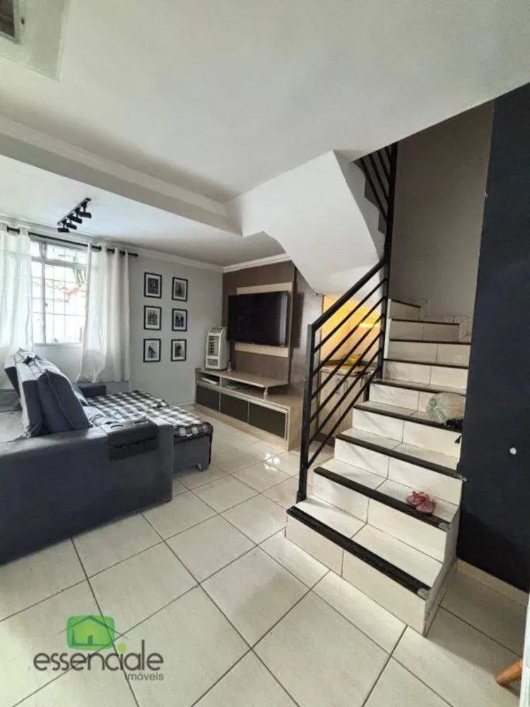 Casa, 3 quartos, 127 m² - Foto 2
