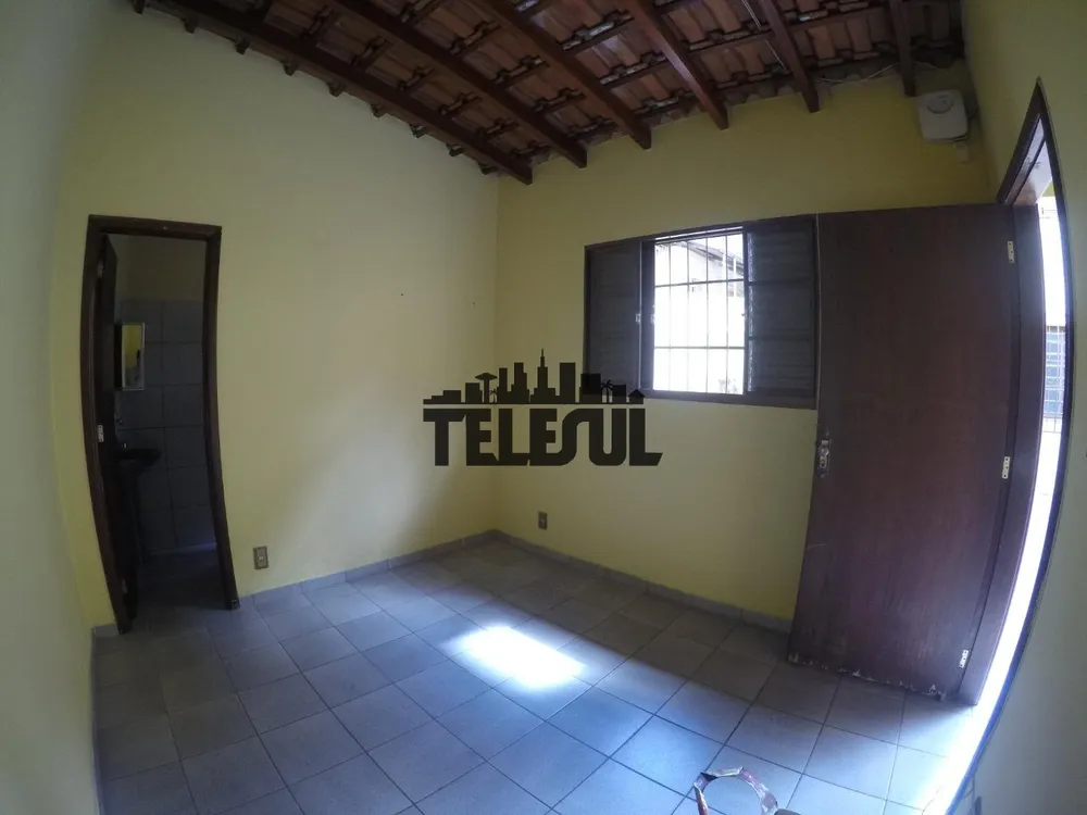 Casa, 2 quartos, 200 m² - Foto 11