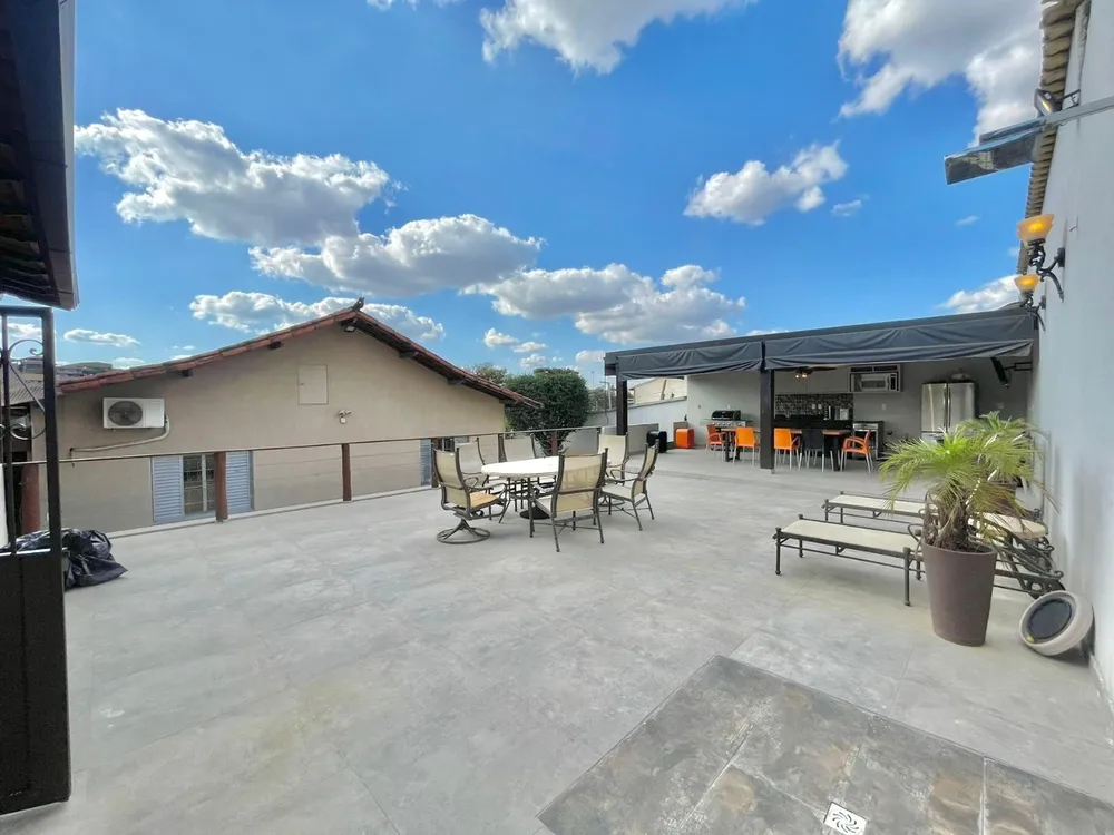Casa, 3 quartos, 525 m² - Foto 1