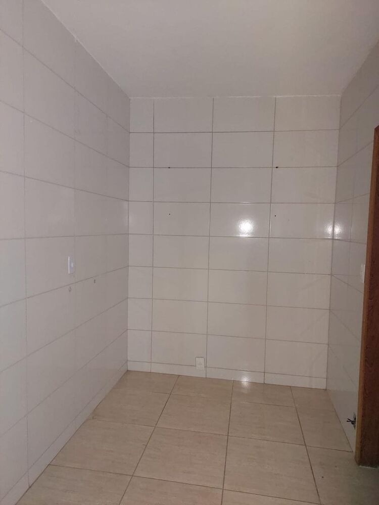 Casa à venda com 3 quartos, 400m² - Foto 3