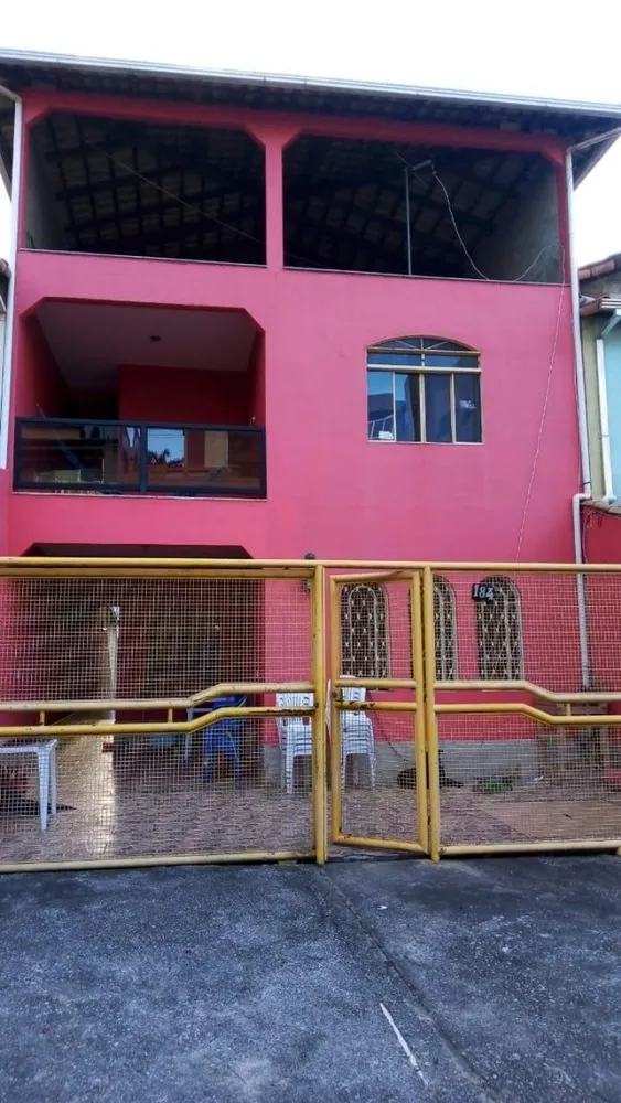 Casa, 3 quartos, 190 m² - Foto 1
