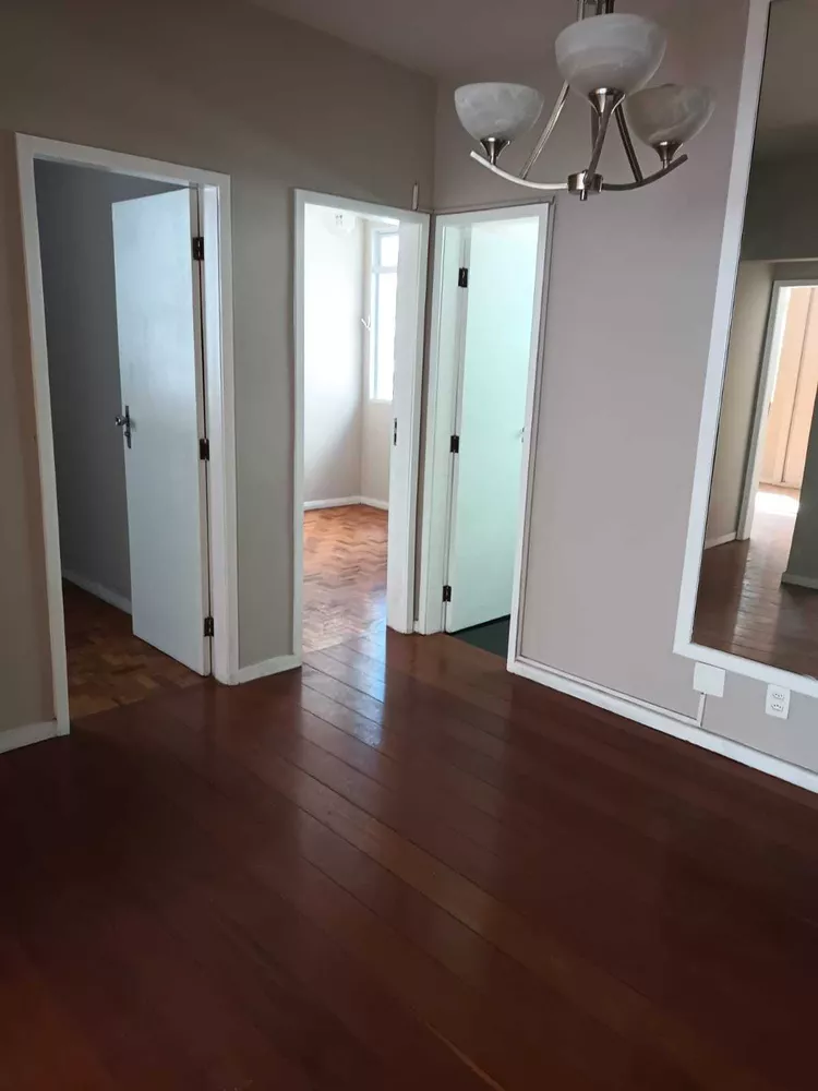 Apartamento à venda com 3 quartos, 90m² - Foto 4