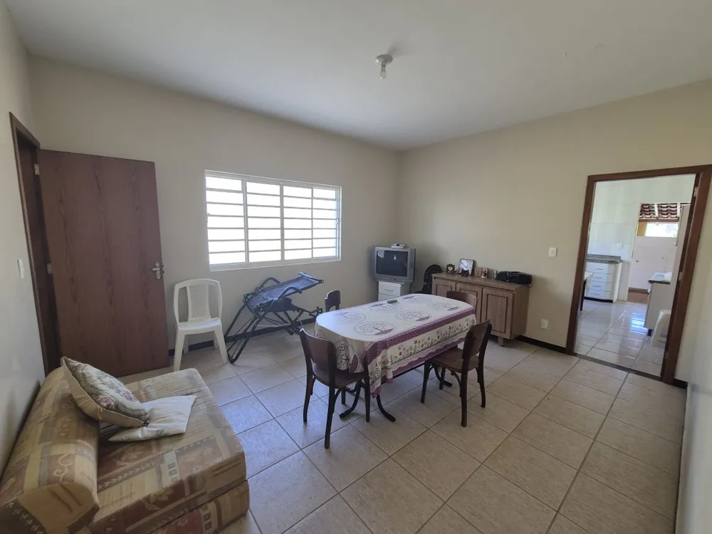Casa, 3 quartos, 200 m² - Foto 8