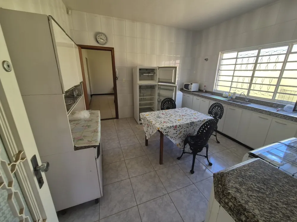 Casa, 3 quartos, 200 m² - Foto 9