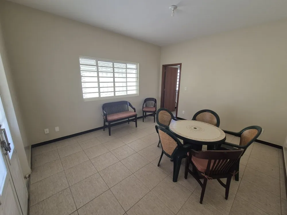 Casa, 3 quartos, 200 m² - Foto 3