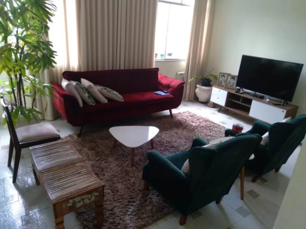 Apartamento à venda com 3 quartos, 105m² - Foto 1