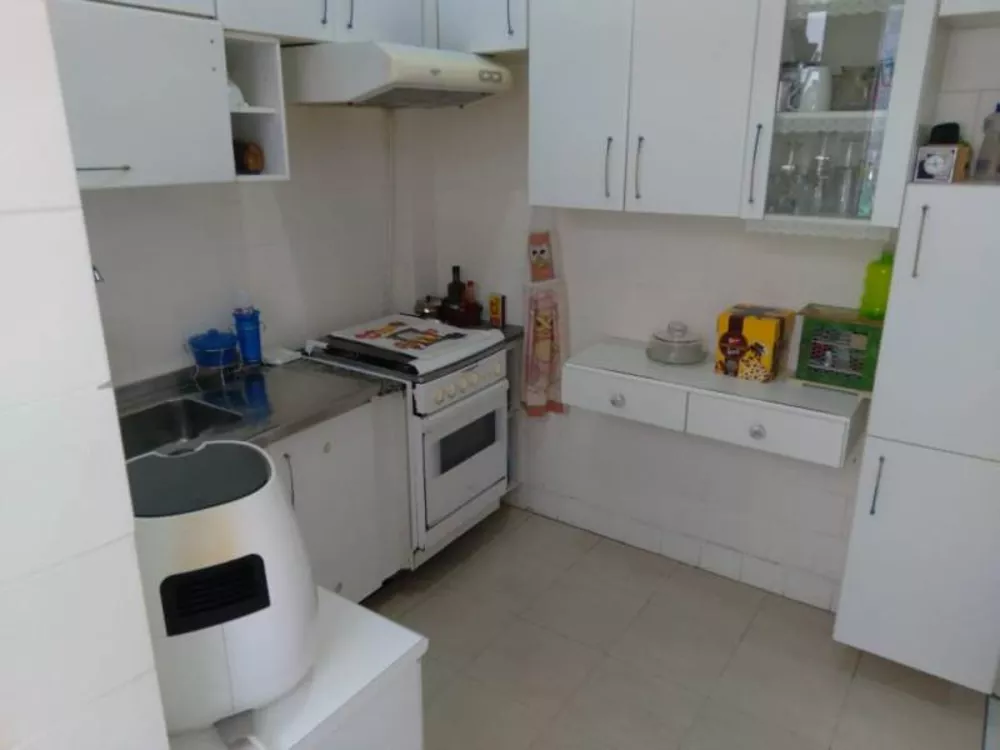 Apartamento à venda com 3 quartos, 105m² - Foto 3