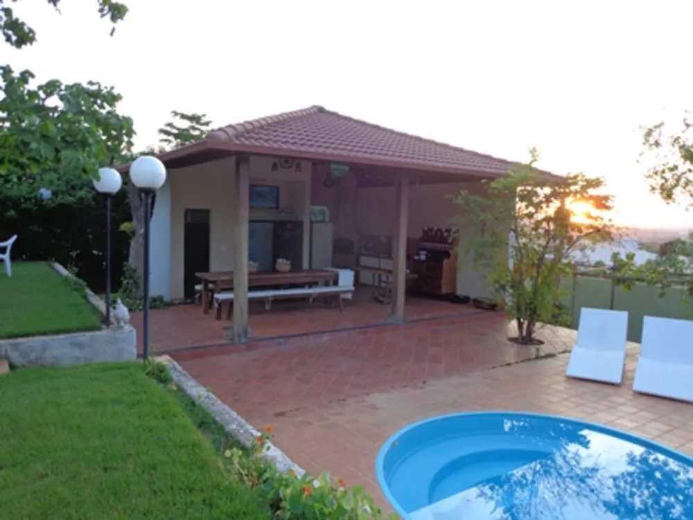 Casa, 3 quartos, 380 m² - Foto 1