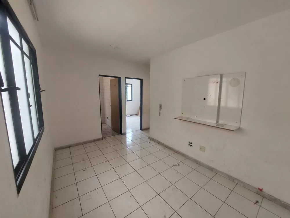 Apartamento à venda com 2 quartos, 45m² - Foto 4