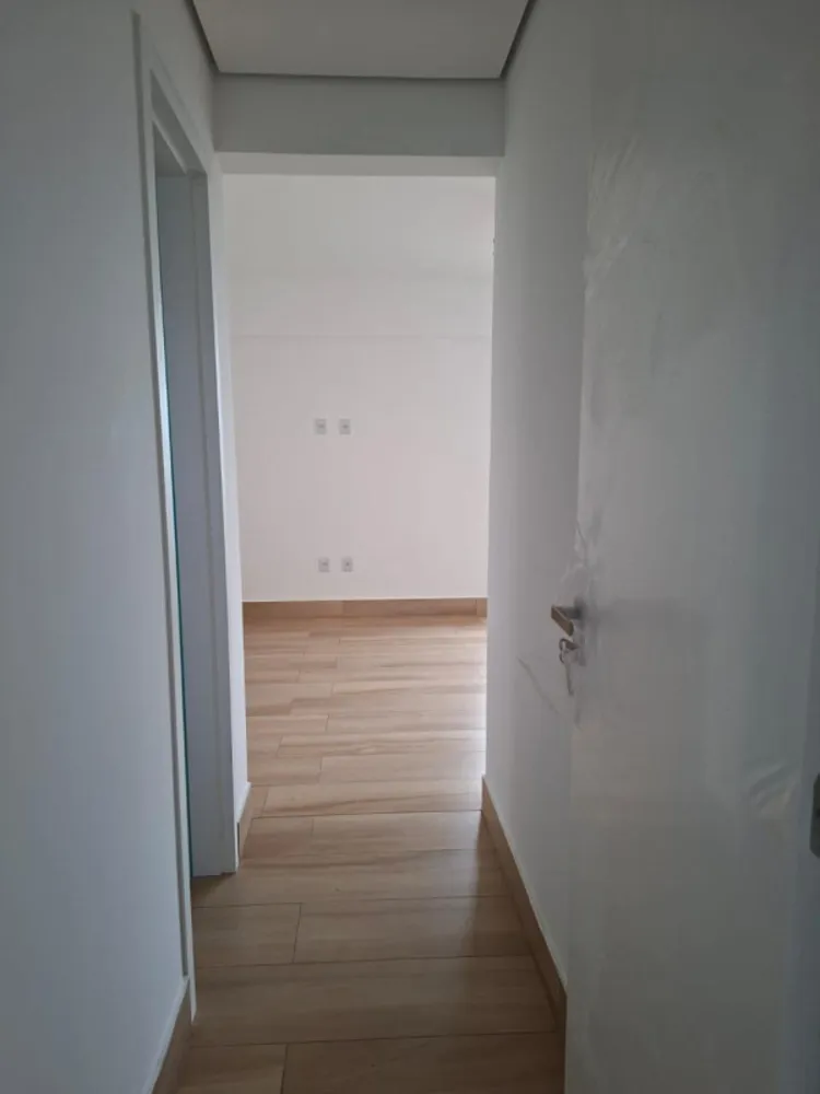 Apartamento, 3 quartos, 100 m² - Foto 2