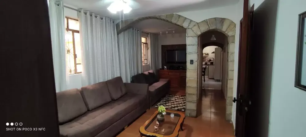 Casa, 10 quartos, 305 m² - Foto 5