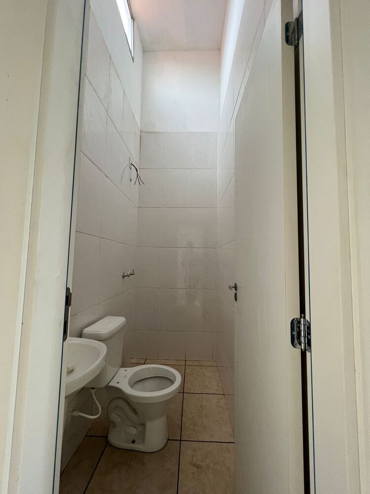 Casa à venda com 3 quartos, 88m² - Foto 3
