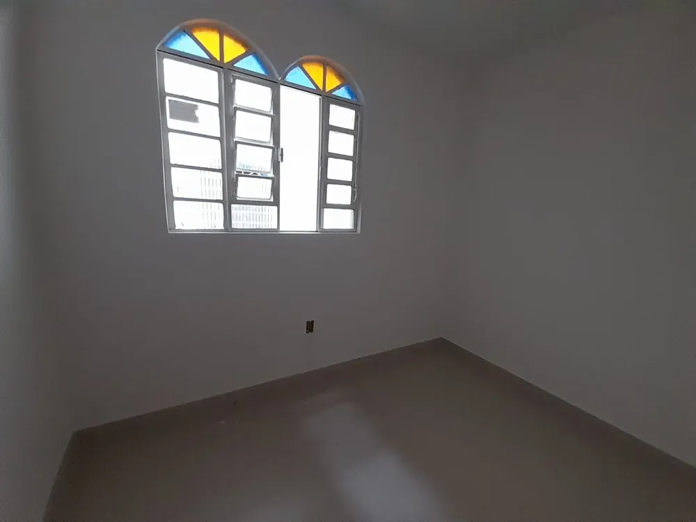 Casa, 3 quartos, 200 m² - Foto 3