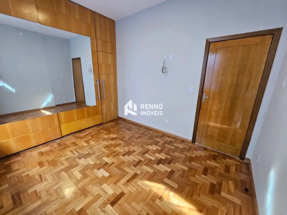 Casa, 3 quartos, 282 m² - Foto 8