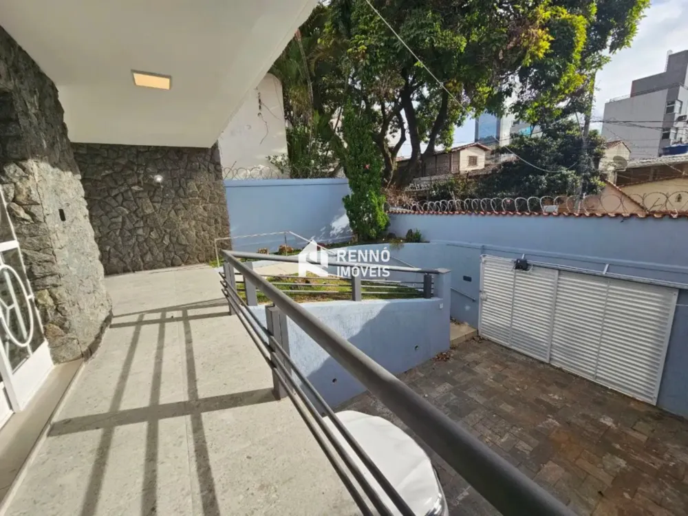 Casa, 3 quartos, 282 m² - Foto 3
