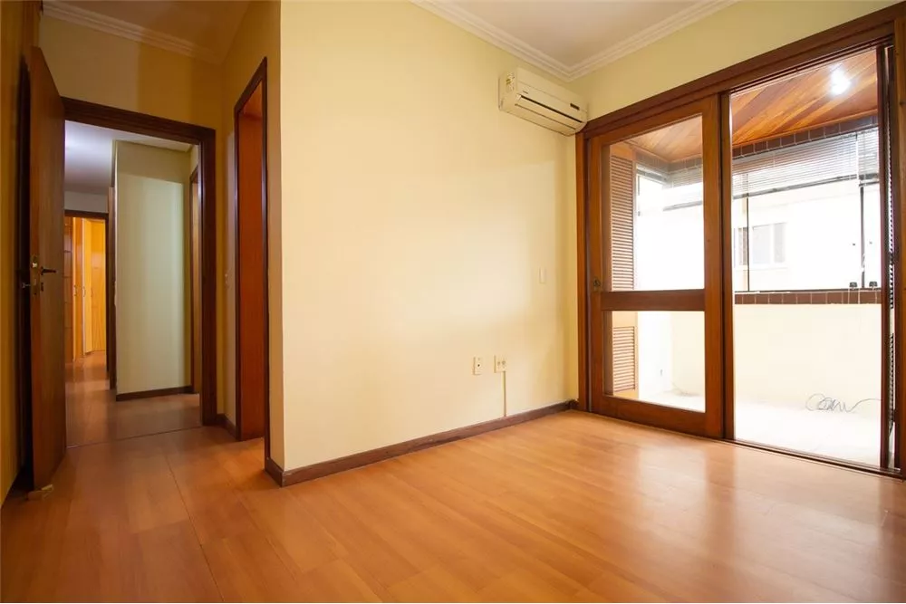 Apartamento à venda com 3 quartos, 212m² - Foto 21