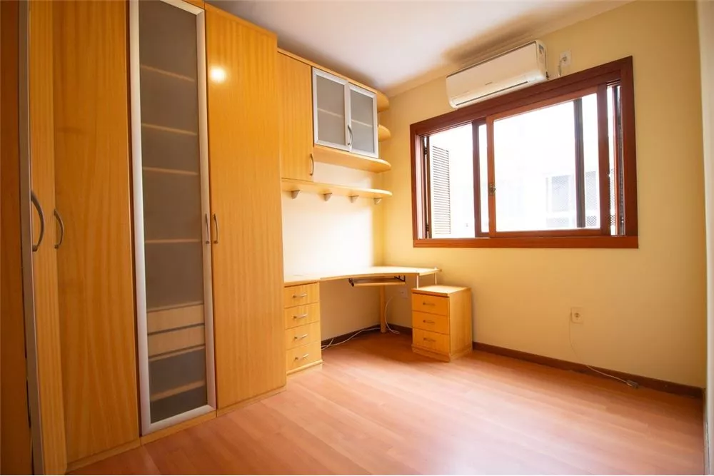 Apartamento à venda com 3 quartos, 212m² - Foto 25