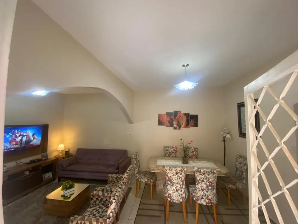 Casa, 4 quartos, 300 m² - Foto 1