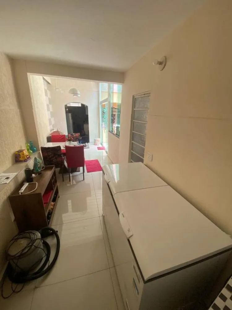 Casa, 4 quartos, 300 m² - Foto 8