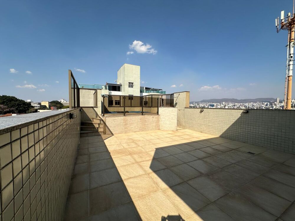 Cobertura à venda com 4 quartos, 258m² - Foto 2