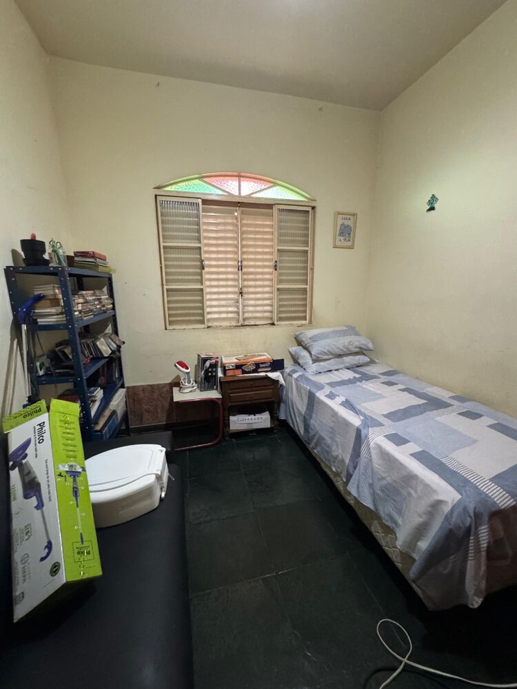 Casa à venda com 3 quartos, 114m² - Foto 4