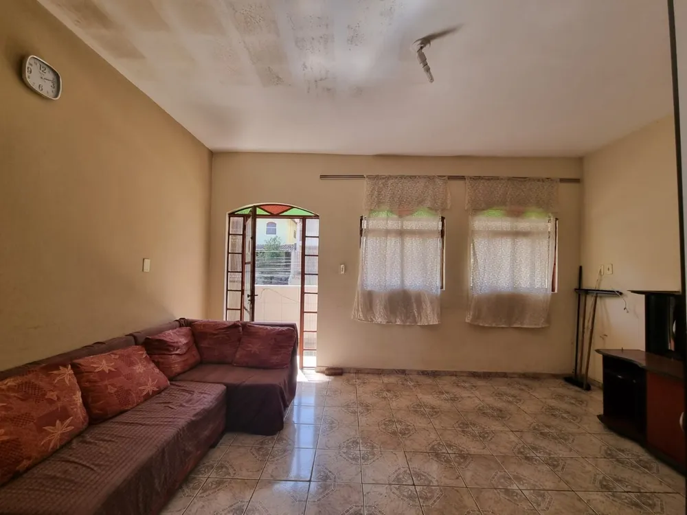Casa, 3 quartos, 200 m² - Foto 4