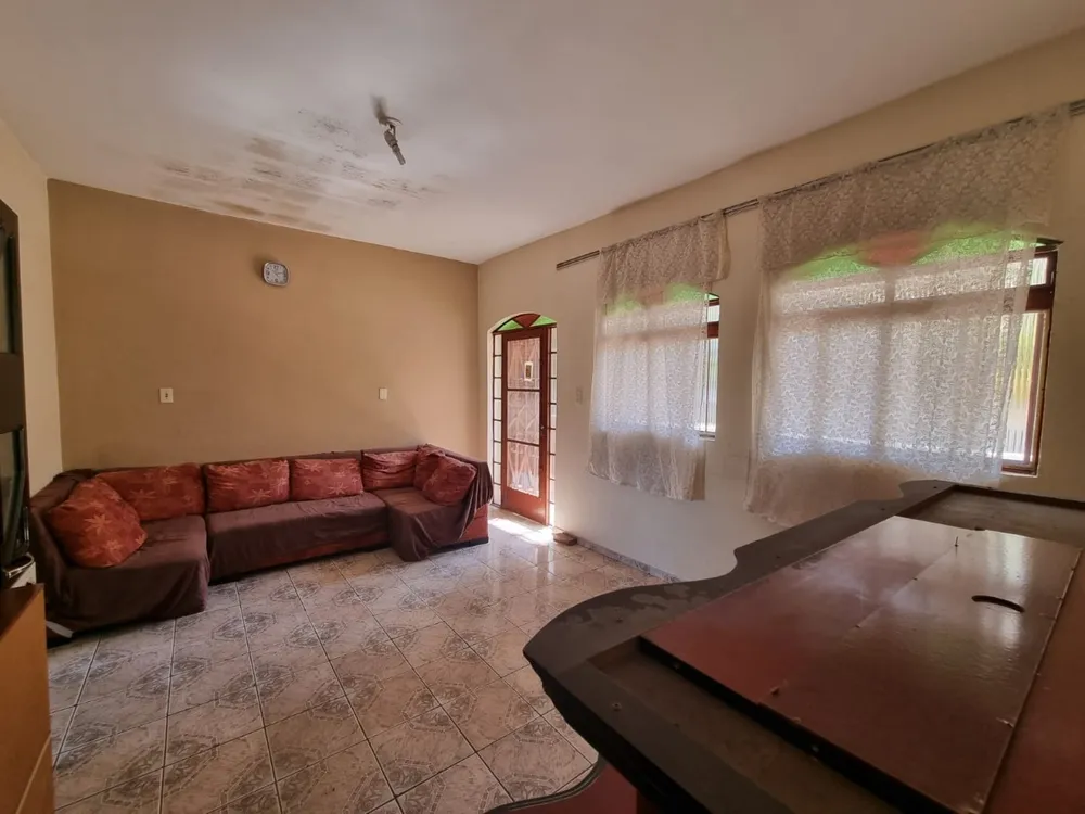 Casa, 3 quartos, 200 m² - Foto 1