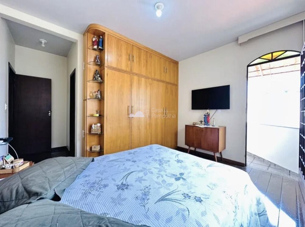 Casa à venda com 5 quartos, 360m² - Foto 6